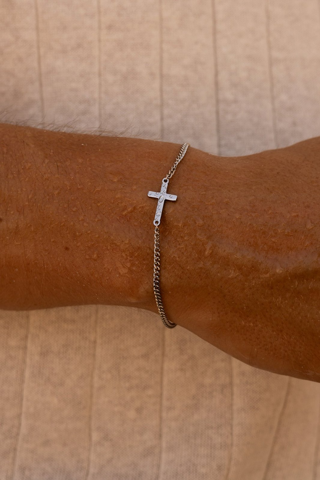 CROSS BRACELET UNISEX | SILVER | BESTSELLER