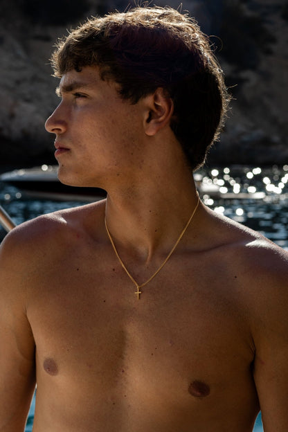 CROSS NECKLACE | GOLD | UNISEX